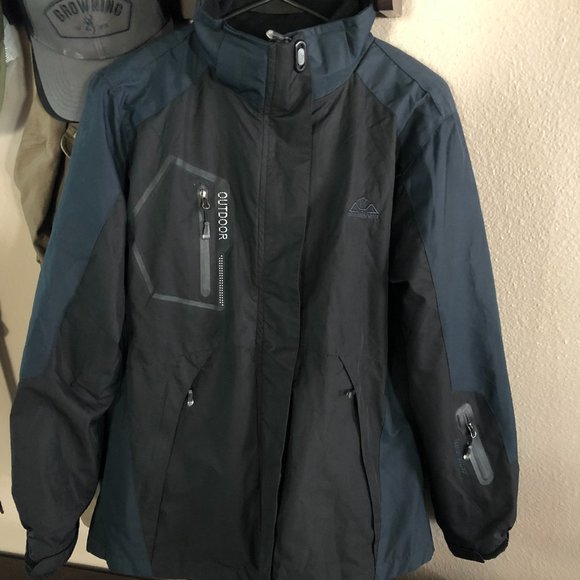 TBMPOY | 3-in-1 Waterproof Snowboarding/Skiing Jacket w/ Fleece Inner Layer - Picture 3 of 12